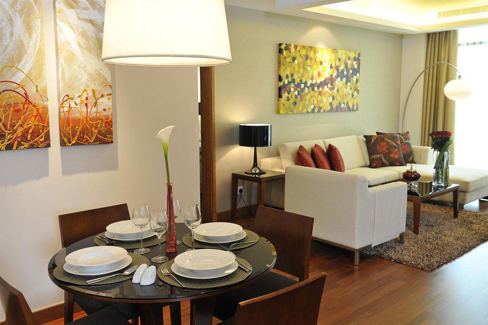 Fraser Suites Seef Bahrain apartamentos Manama Habitación foto A typical apartment at The Residence