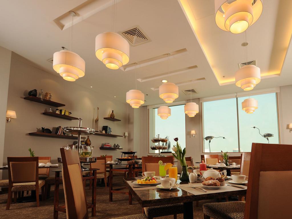 Fraser Suites Seef Bahrain apartamentos Manama Exterior foto The restaurant