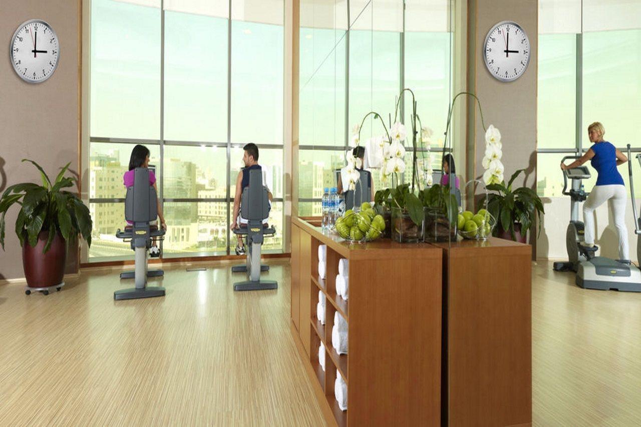 Fraser Suites Seef Bahrain apartamentos Manama Exterior foto The gym at the hotel