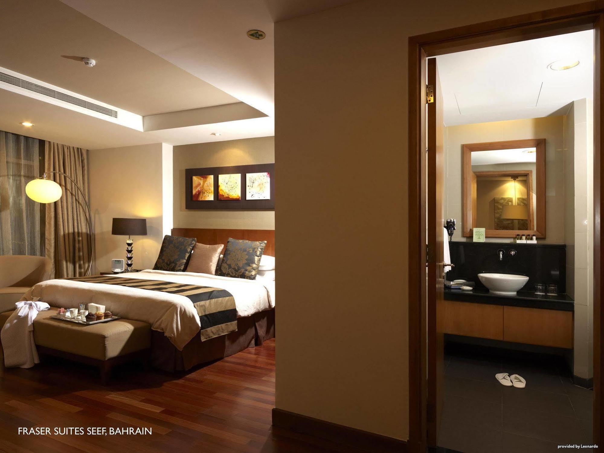 Fraser Suites Seef Bahrain apartamentos Manama Exterior foto A bedroom in Fraser Suites